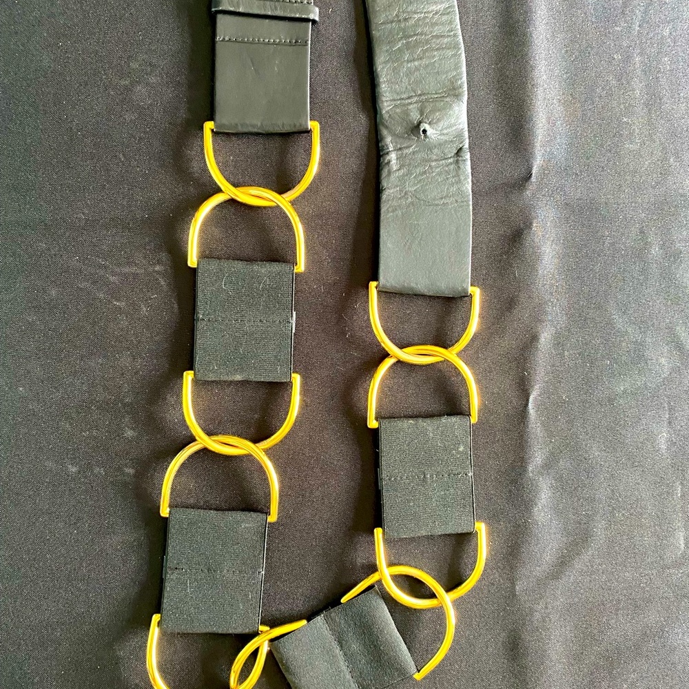 Black & Gold Leather Stretch Belt